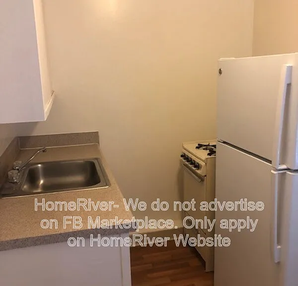 2209 W St #12 — Photo 5