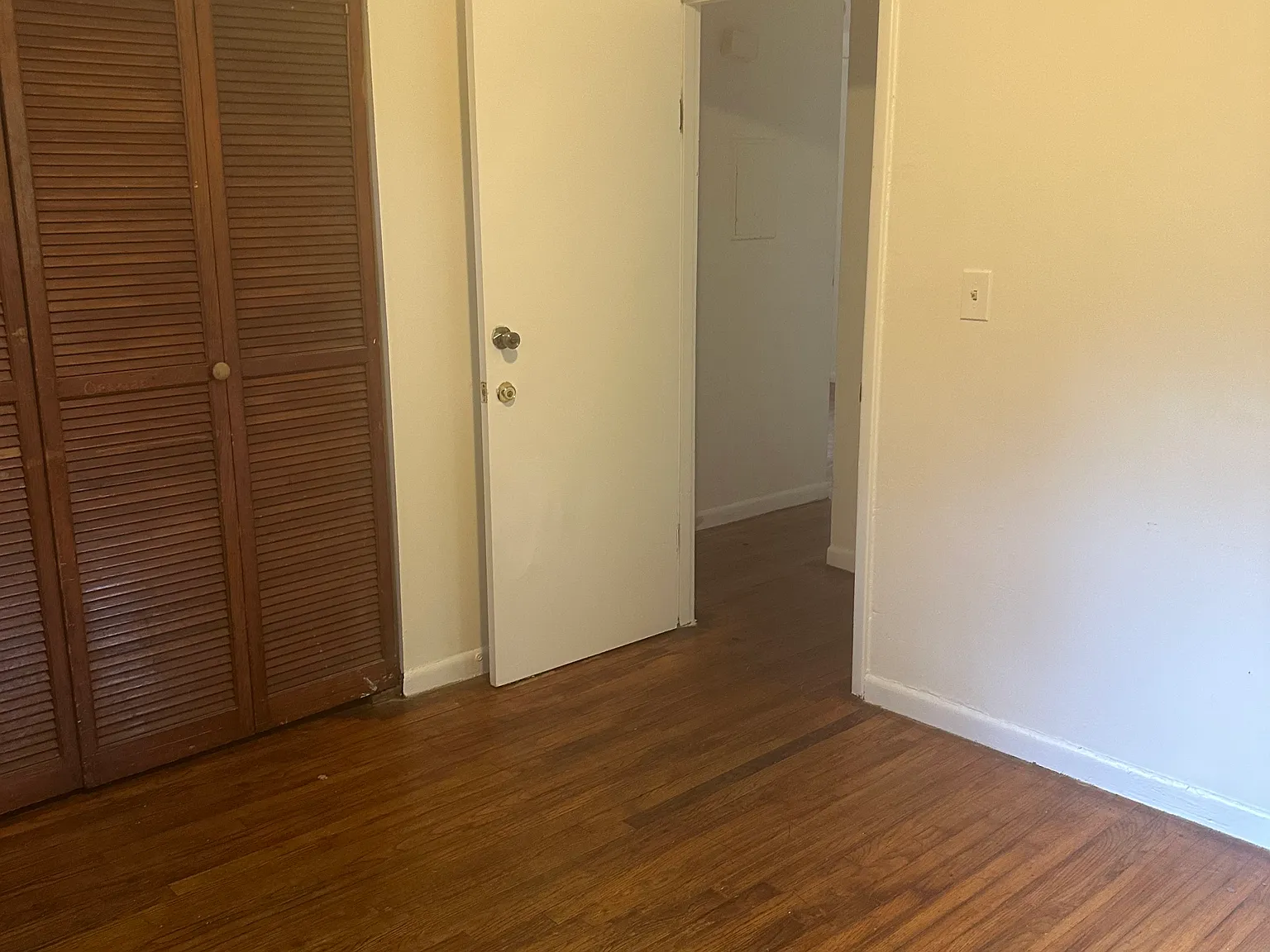 2 bed, $1,050 — Photo 3