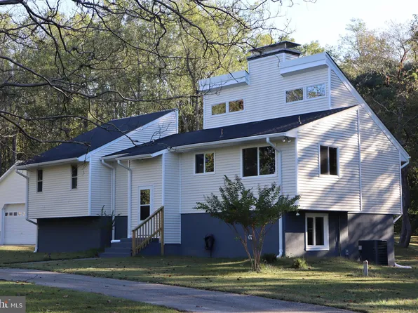 5540 Wells Cove Dr, Saint Leonard, MD 20685