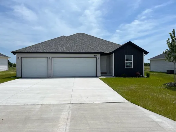 876 Pebble Beach Court, Rogersville, MO 65742