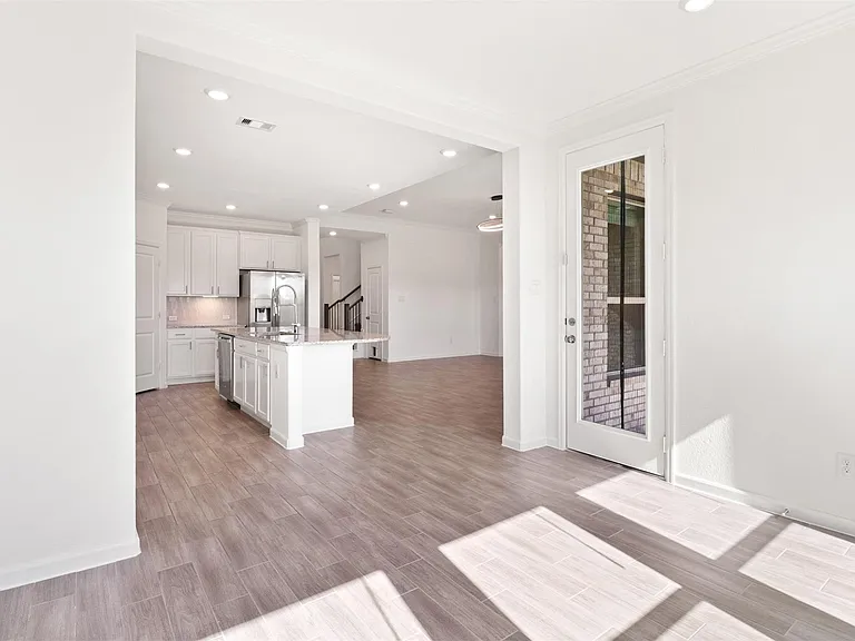 9626 Dancing Grass Dr — Photo 13