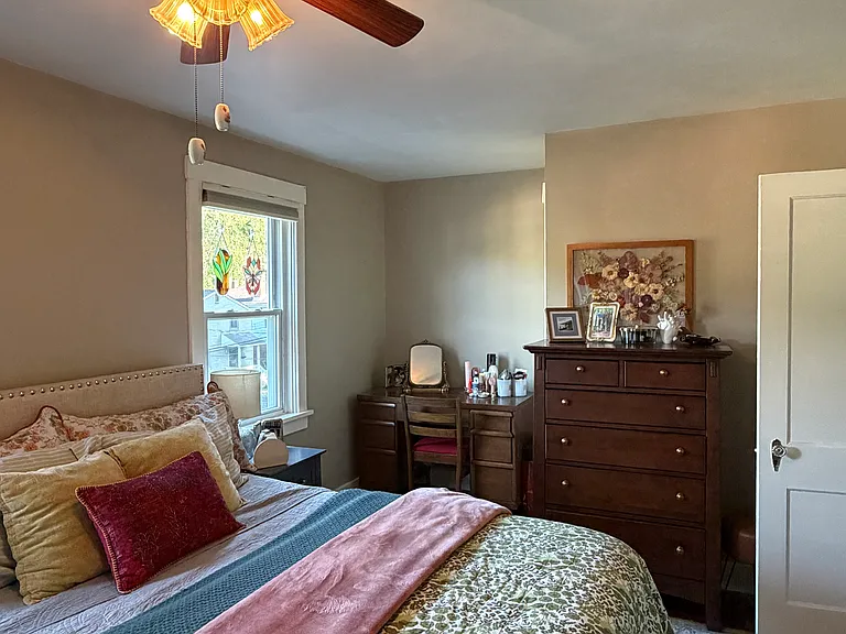 2424 Starkamp St — Photo 12