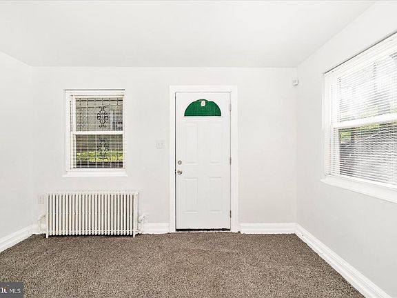3rd image of 320 Atlantic St SE