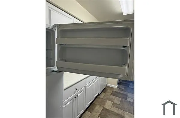Building Photo - 37 Wickham Ct #37