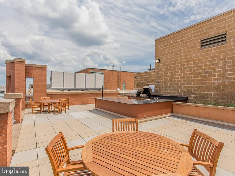 631 D St NW #245 — Photo 54