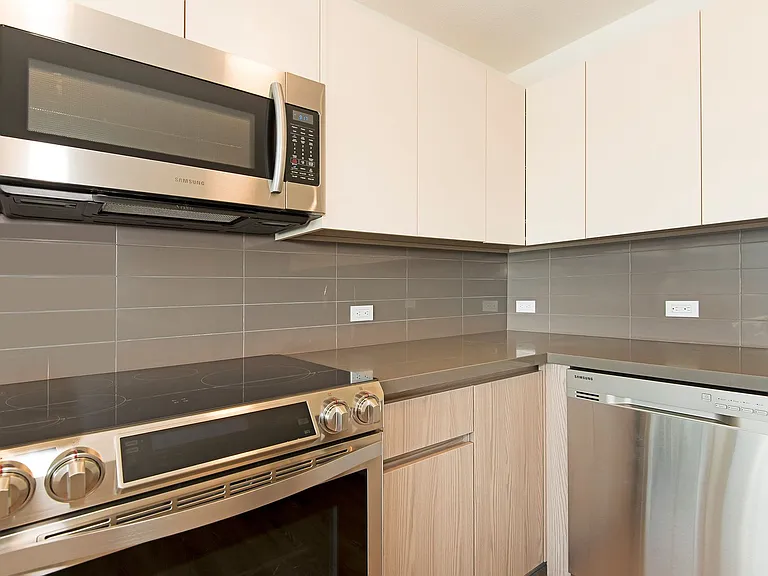 1631 Kapiolani Blvd #3301 — Photo 9