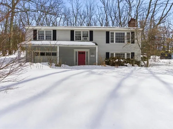 18 Douglas Street, Merrimack, NH 03054