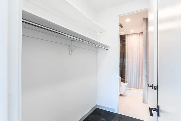 Rented by Pinn Realty | media 53