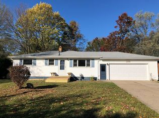 20278 Carlyle Dr, Strongsville, OH 44149