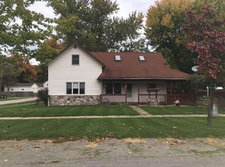 209 Thatcher St, Woodland, MI