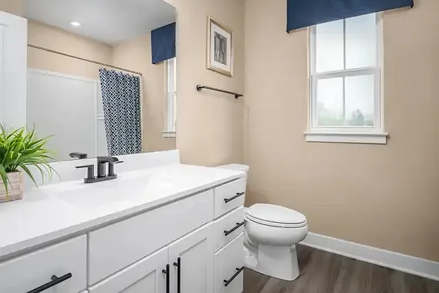 3 bed, 2.5 bath, 1950 sqft, $3,875 — Photo 4