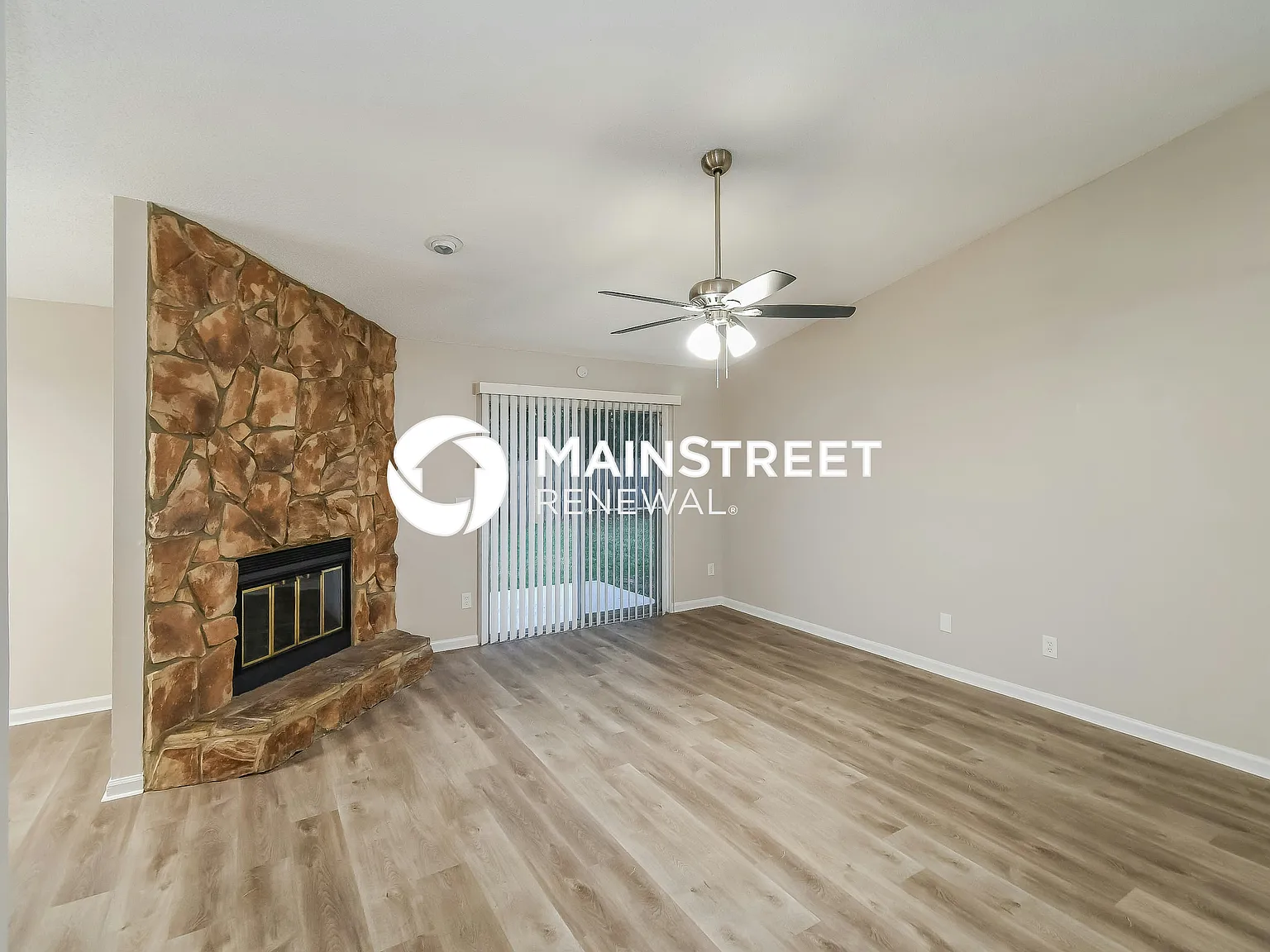8168 Honeysuckle Ln — Photo 4