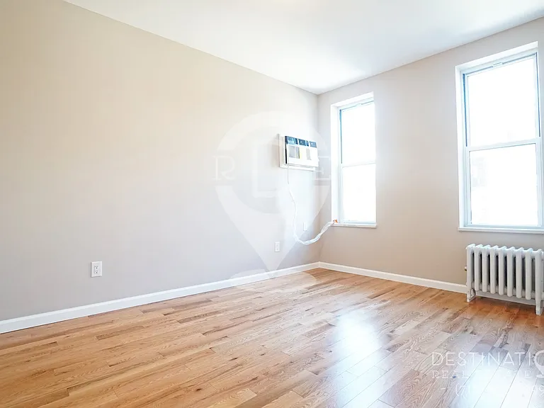 1657 66th St #1R — Photo 14