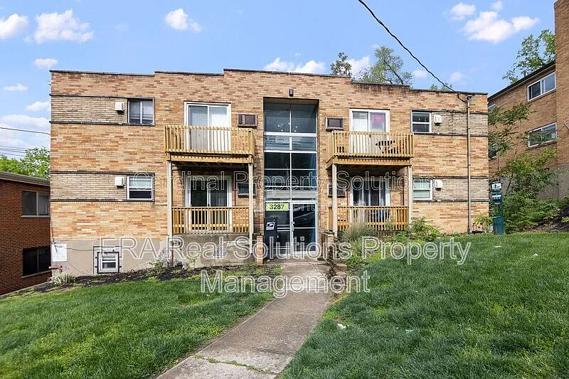 Morrison Apartments — Photo 1