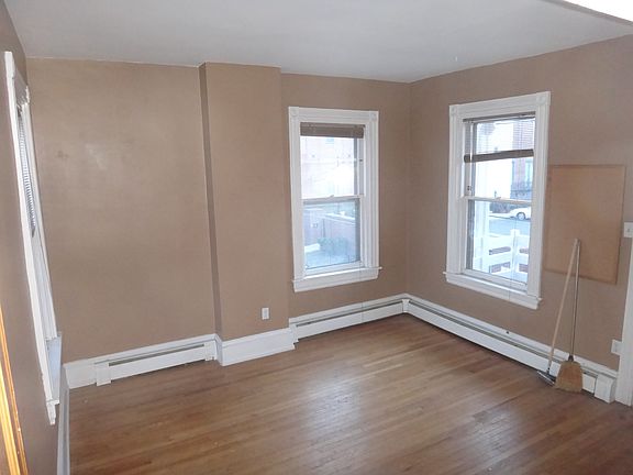 Bedroom #1