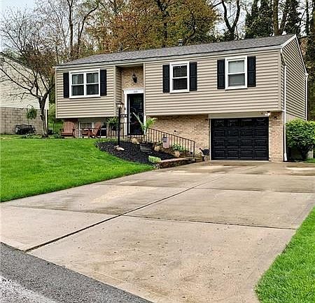 2nd image of 109 Park Ln