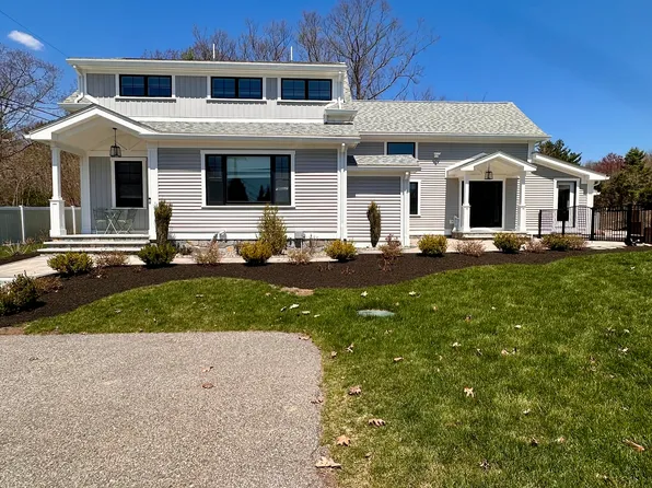 203 Post Rd, North Hampton, NH 03862