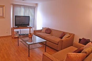 4th image of 361 Winfield Ct #19126