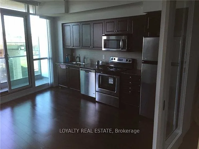 209 Fort York Blvd #768 — Photo 5