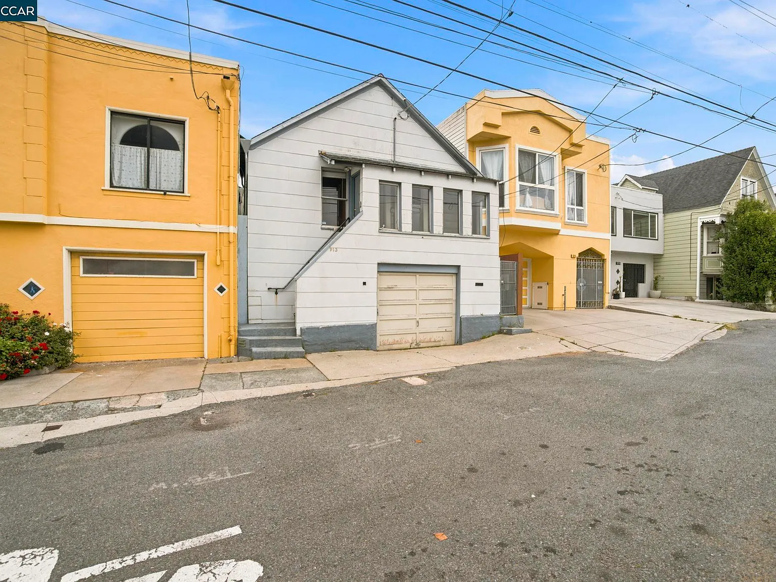 913 France Ave - Photo 4