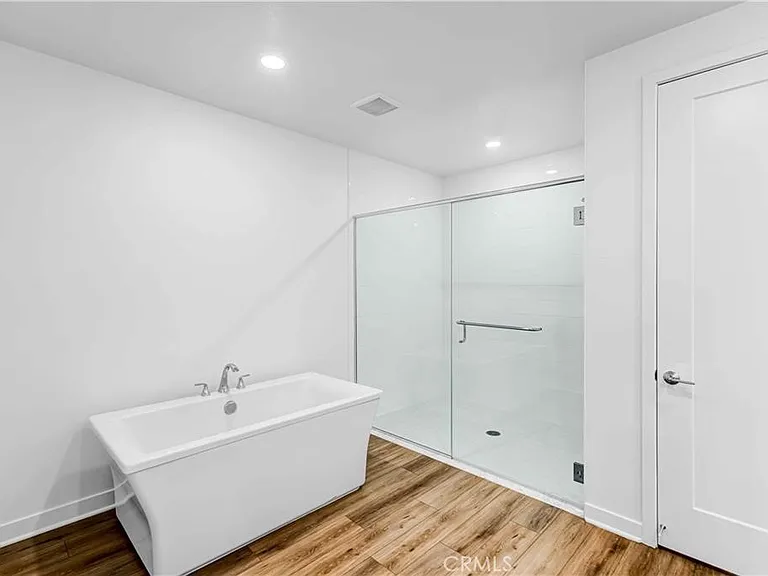 4207 Rivington — Photo 6
