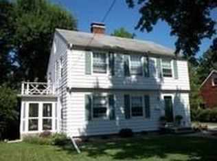 525 Rosedale Blvd, Jacksonville, IL 62650