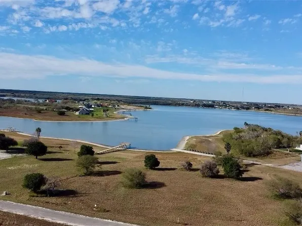 (undisclosed Address), Sandia, TX 78383