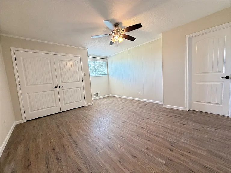 11150 Up River Rd — Photo 26