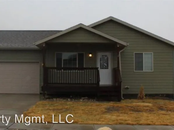 715 Old Cavalry Rd, Box Elder, SD 57719