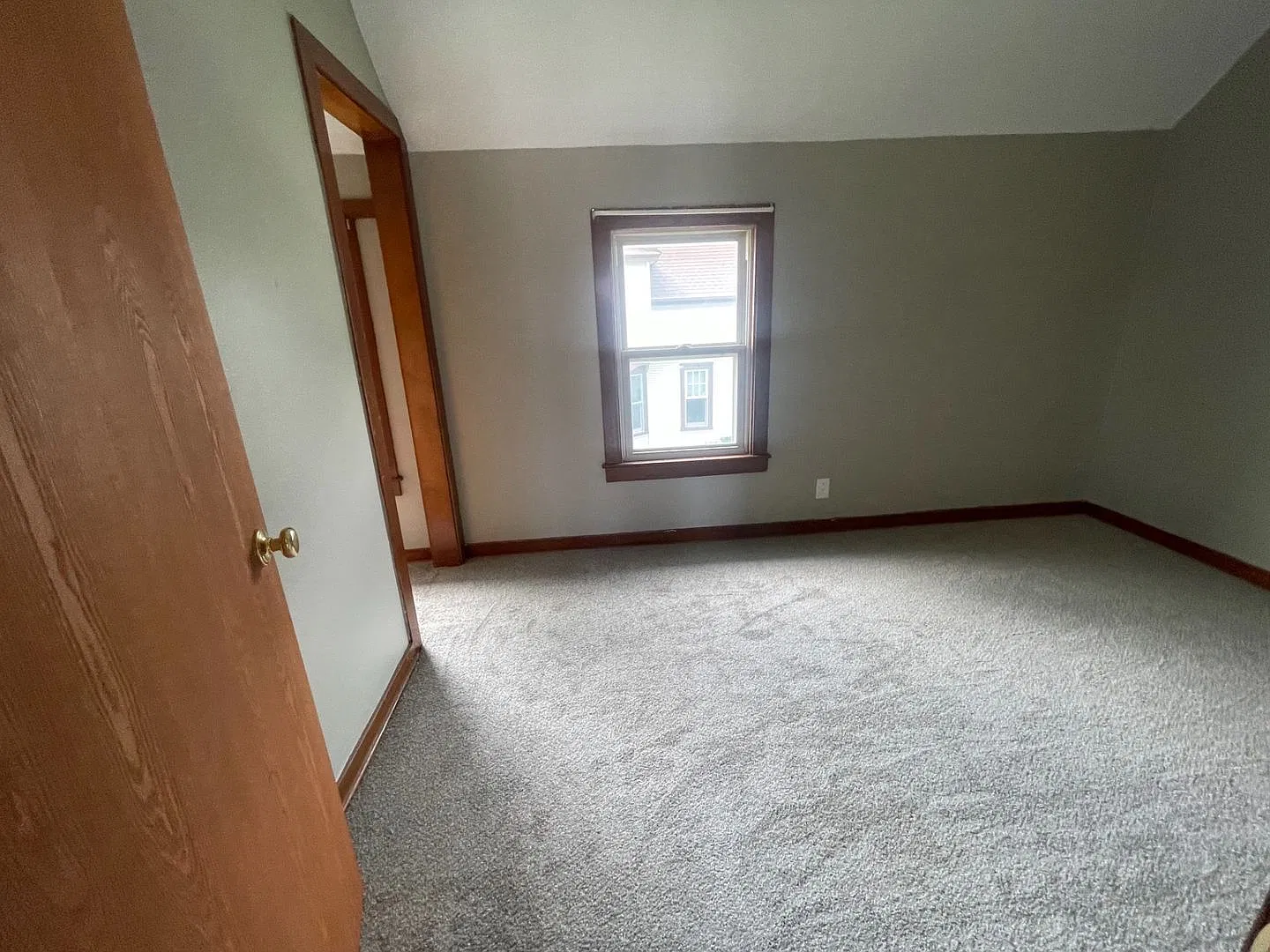 1216 Marquette Avenue-Duplex — Photo 3