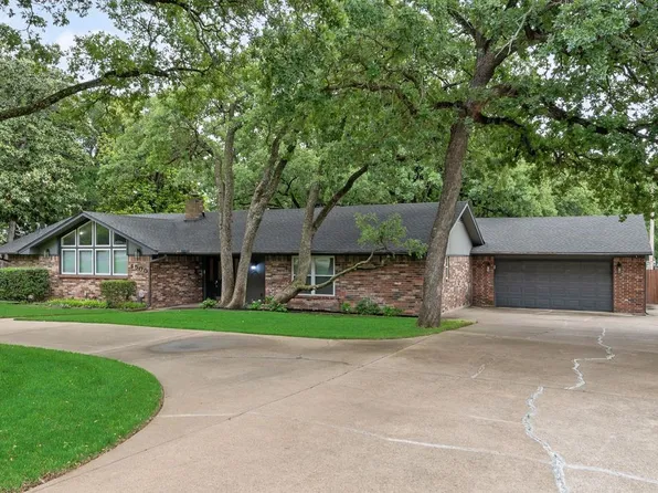 4500 Hacienda Dr, Arlington, TX 76017