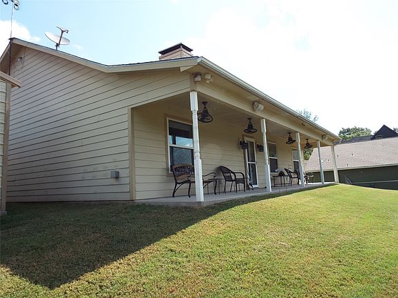 4th image of 721 Midway Rd
