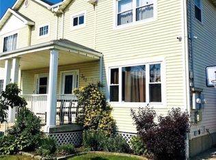 314 Beach 37th St, Far Rockaway, NY 11691