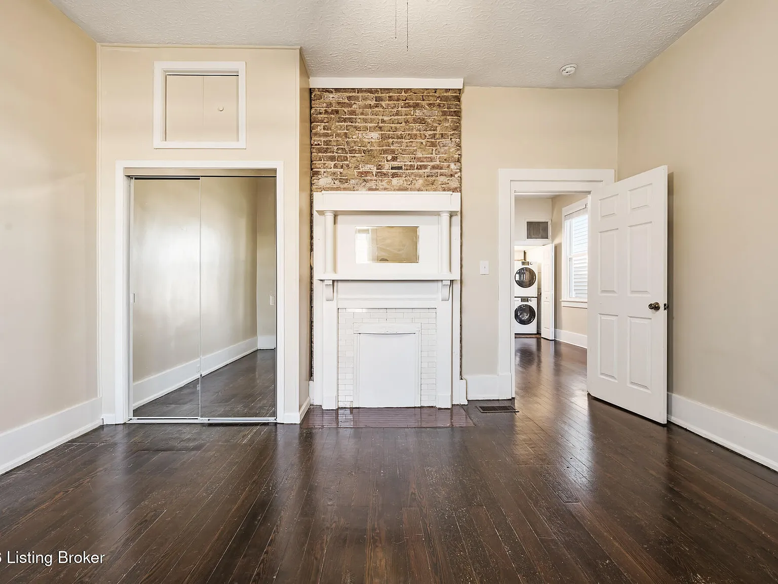 2 bed, 1.0 bath, 725 sqft, $1,395 — Photo 4