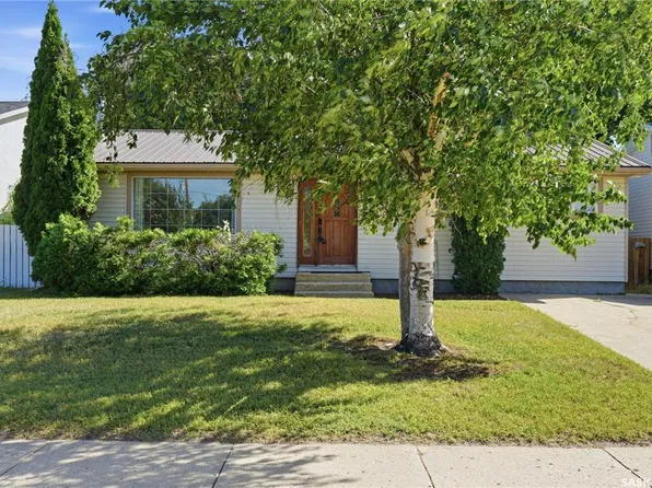 1409 Duffield STREET W, Moose Jaw, SK S6H 5K5