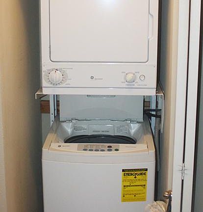 In-unit washer and dyer