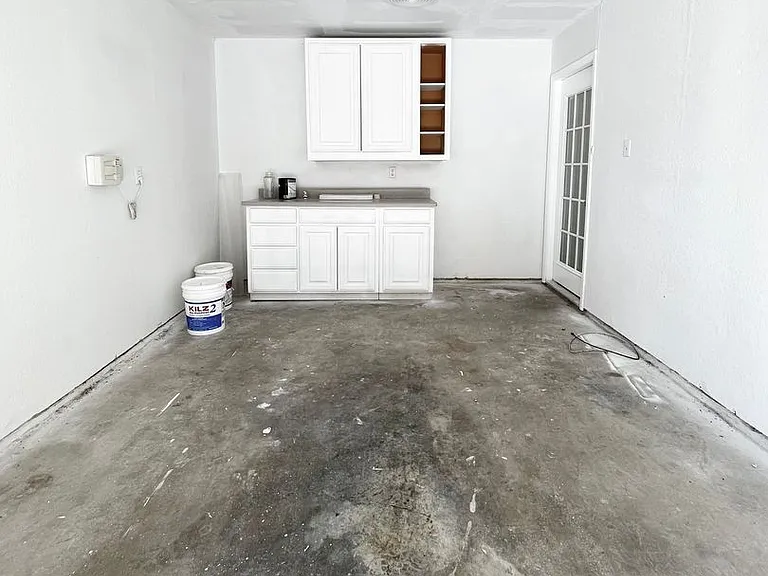 429 S 4th St — Photo 20