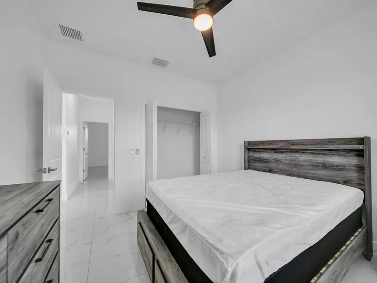 325 Paulcrest Ave — Photo 30
