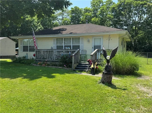 8211 Sue Ave, Franklin, OH 45005