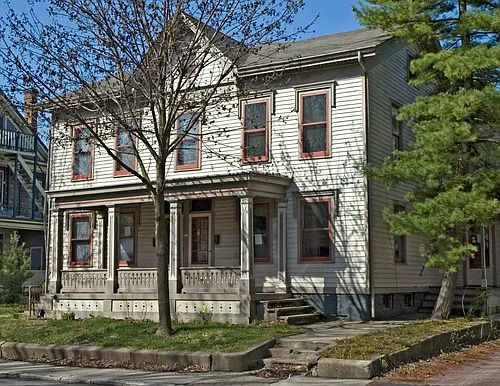 922 Jackson St Photo 1