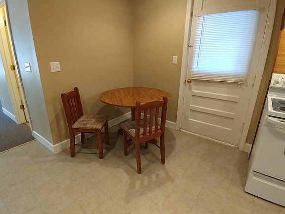 Eat-in area
