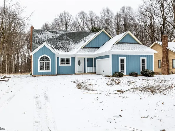 8333 Avery Rd, Broadview Heights, OH 44147