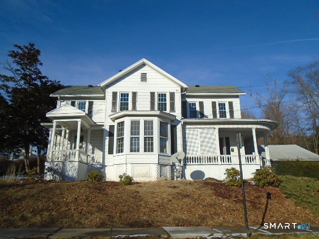 1st image of 368 Main Street