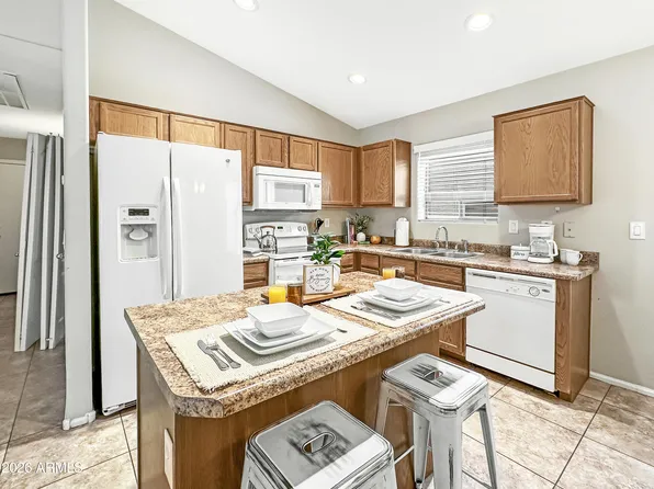40167 W Thornberry Lane, Maricopa, AZ 85138
