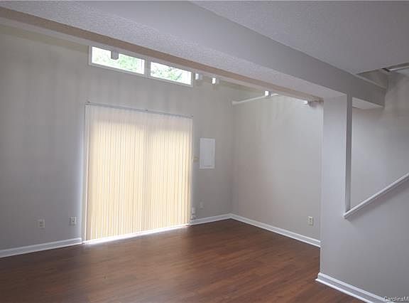 5th image of 7344 Pebblestone Dr APT B