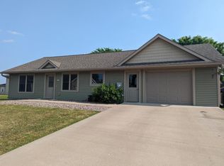 1575 Clearview Dr, Sparta, WI 54656