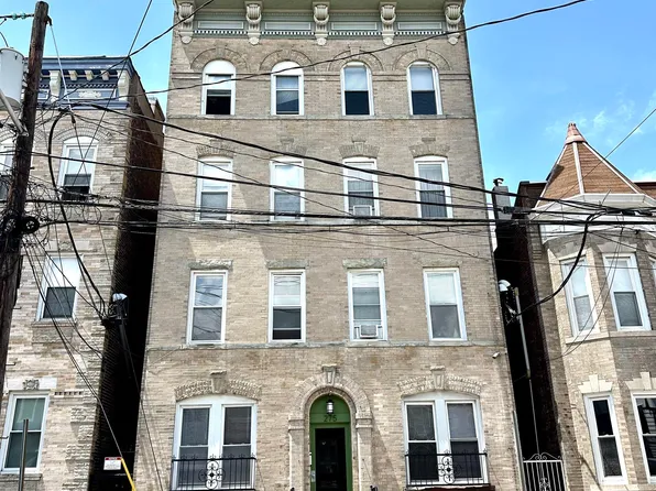 275 Webster Avenue image 12 of 13