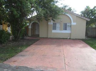 7650 NW 167th St, Hialeah, FL 33015