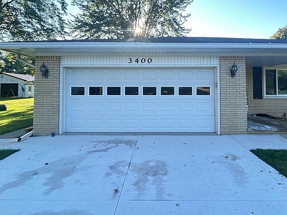 2nd image of 3400 King Rd