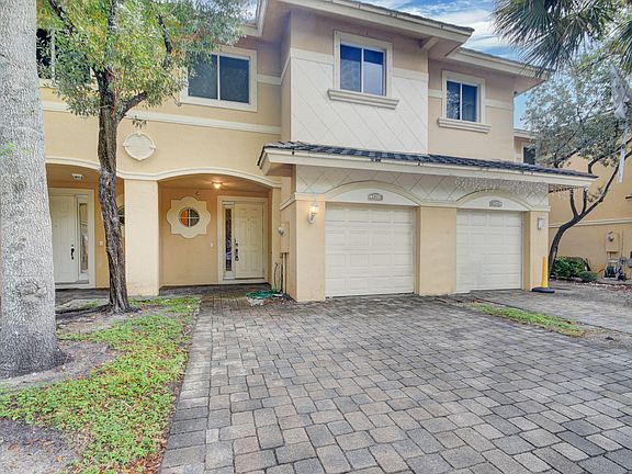 3rd image of 4396 Berkshire Wharf Drive